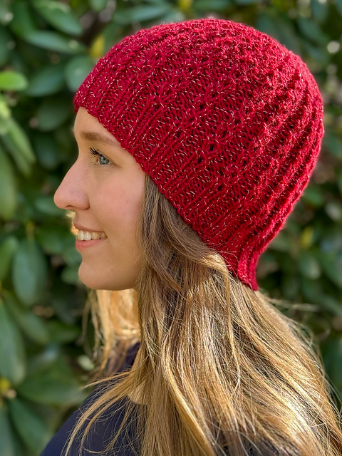 B185 Mock Cable Hat & Mitts