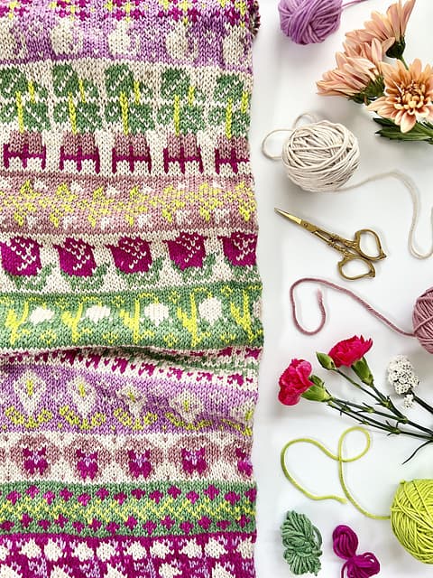 Botanical Doodle (Infinity Cowl)